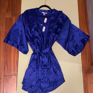 Victoria’s Secret Nightie and Robe